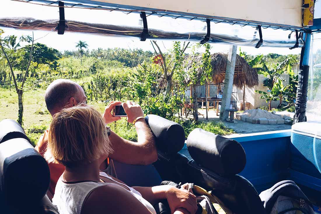 Rancho Valencia Dominican crafts and tradition