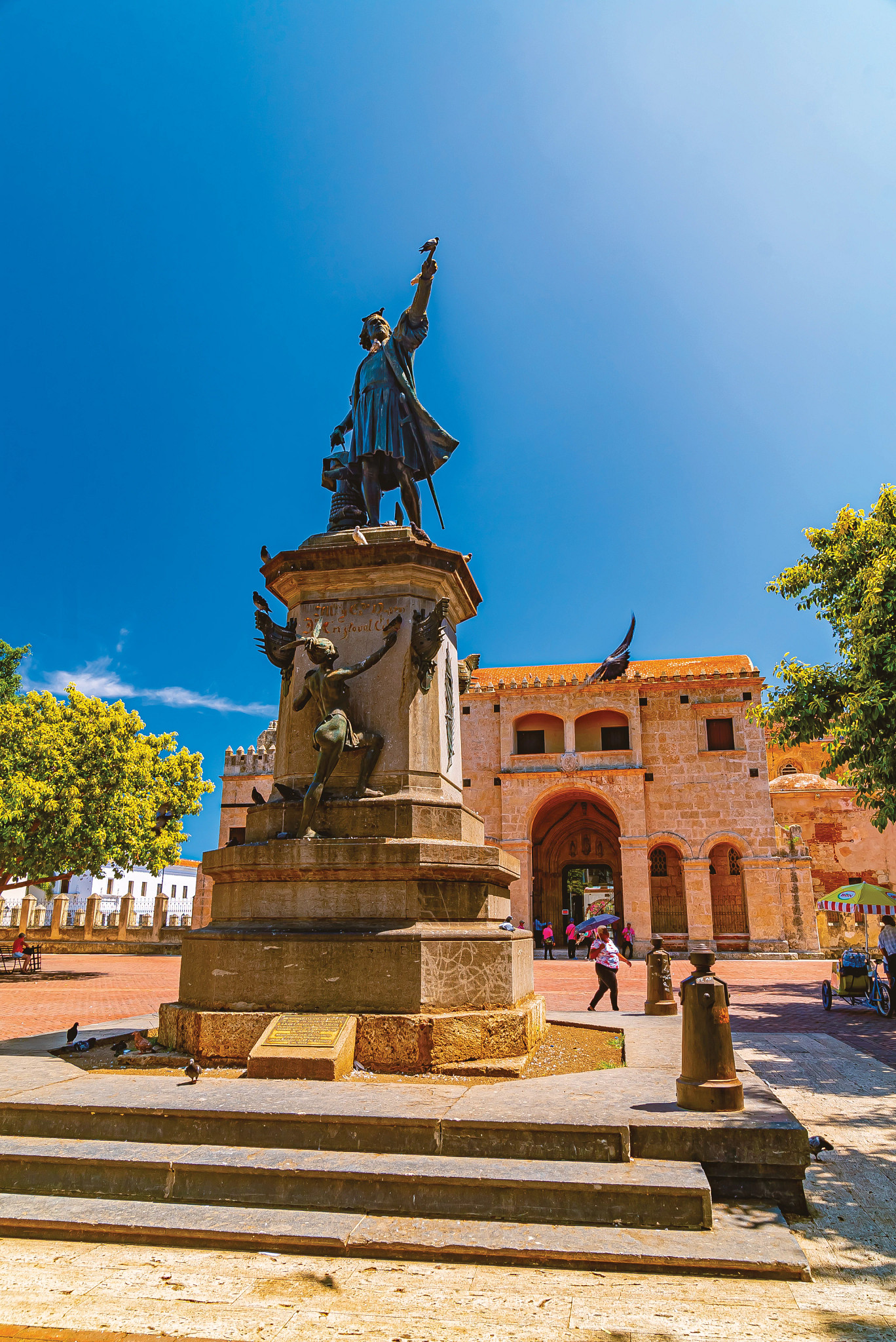 Colonial Zone cobblestone streets
